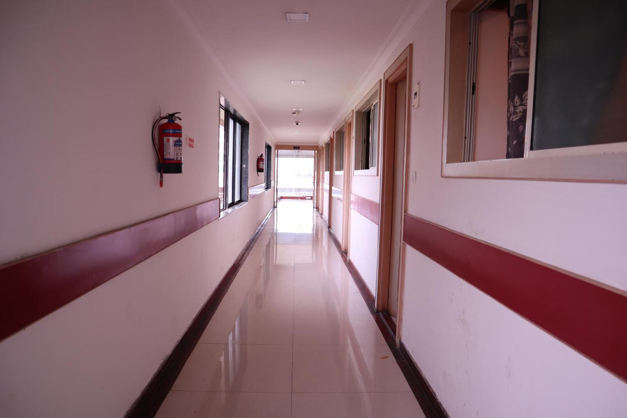 Sri Sai Ram Suites Bengaluru Kültér fotó