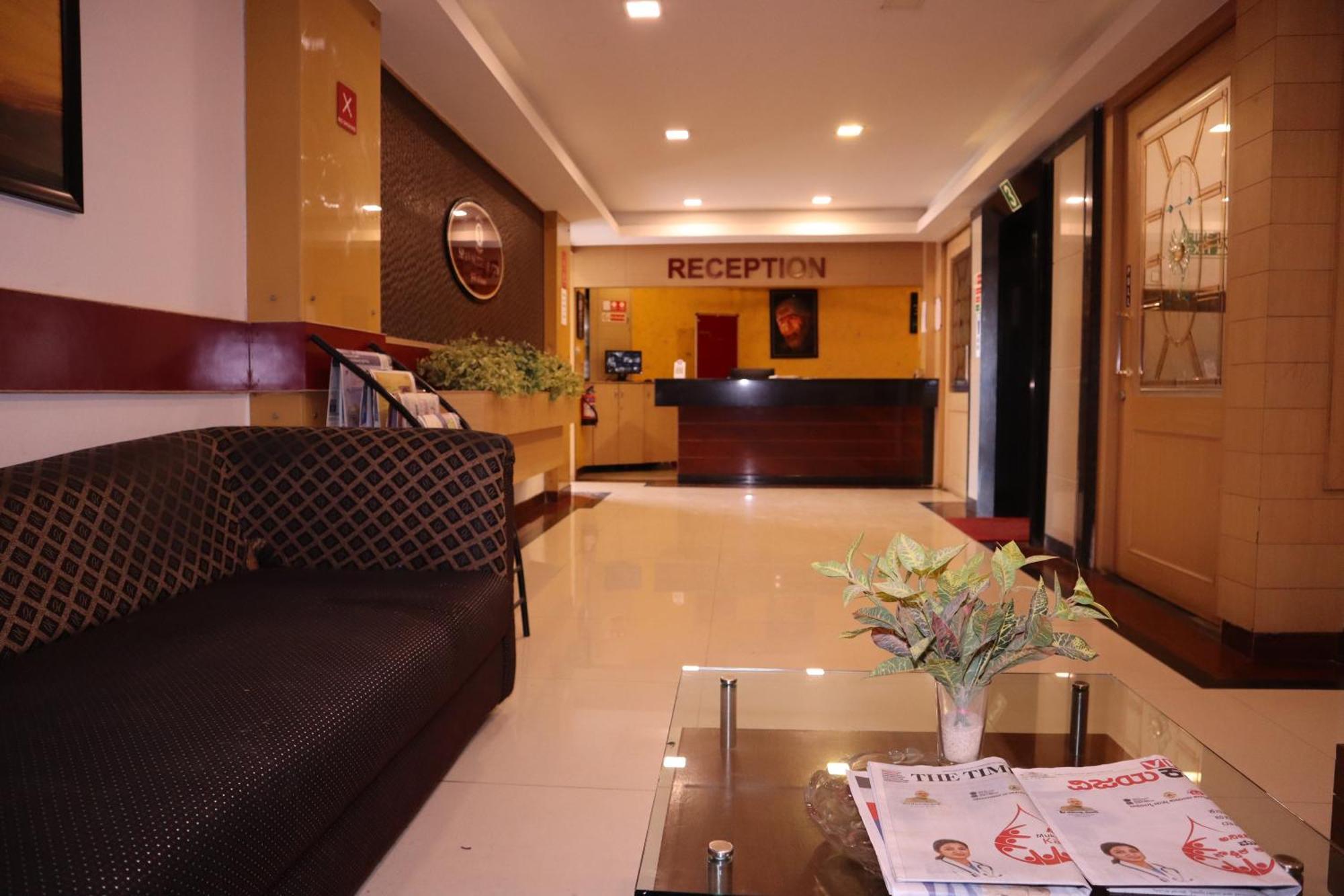 Sri Sai Ram Suites Bengaluru Kültér fotó