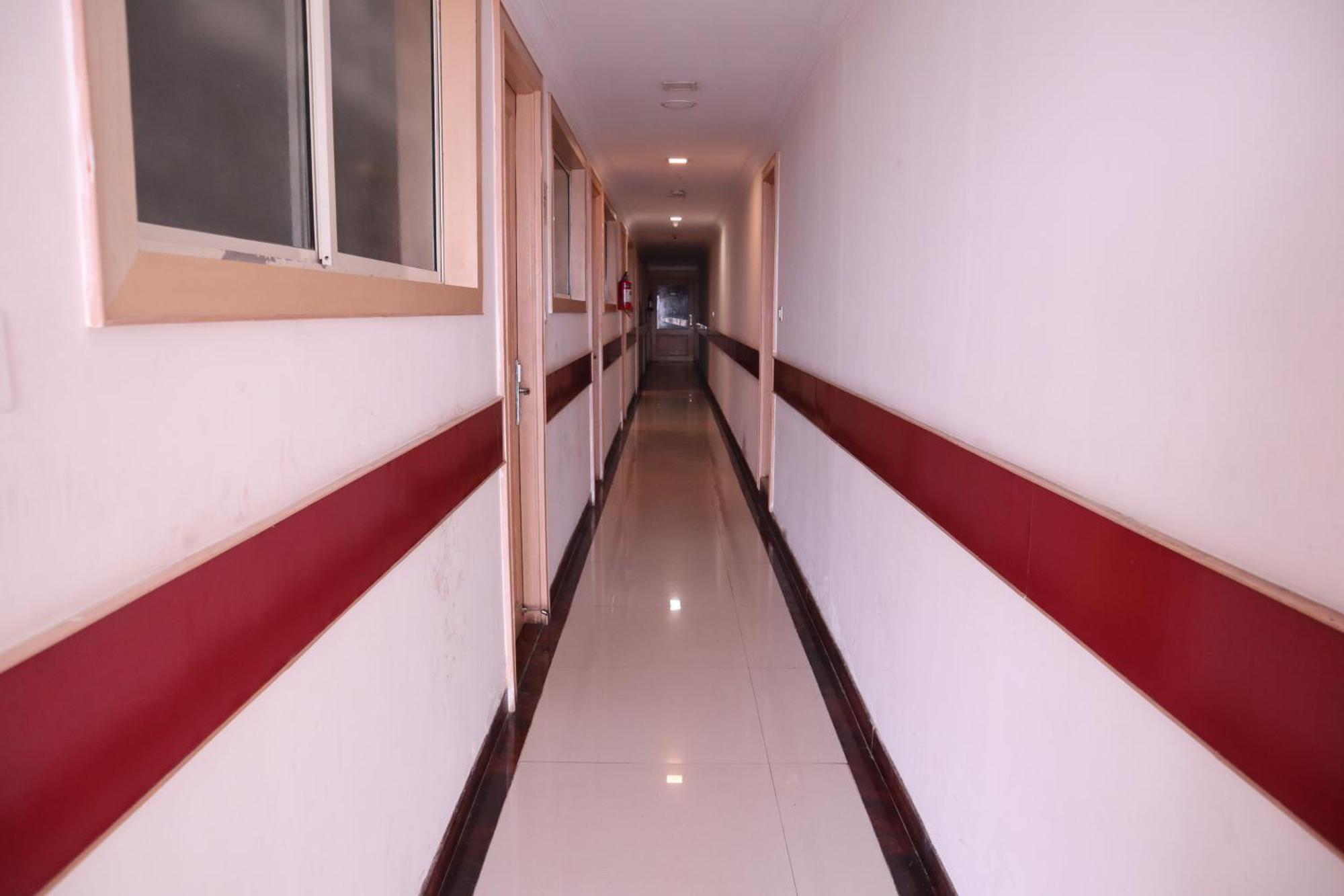 Sri Sai Ram Suites Bengaluru Kültér fotó